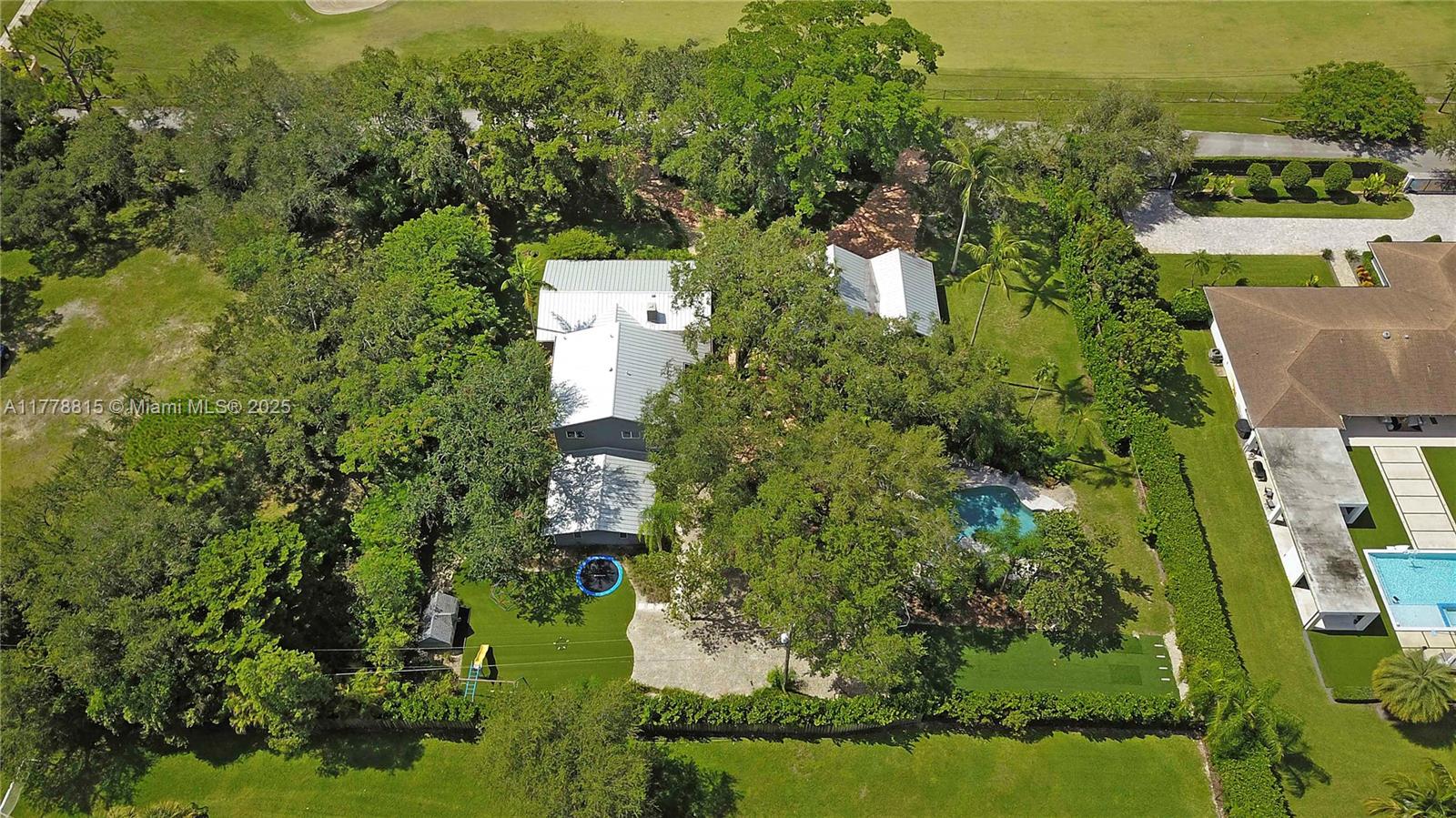 KENDALE SOUTH SEC 1 - Residential