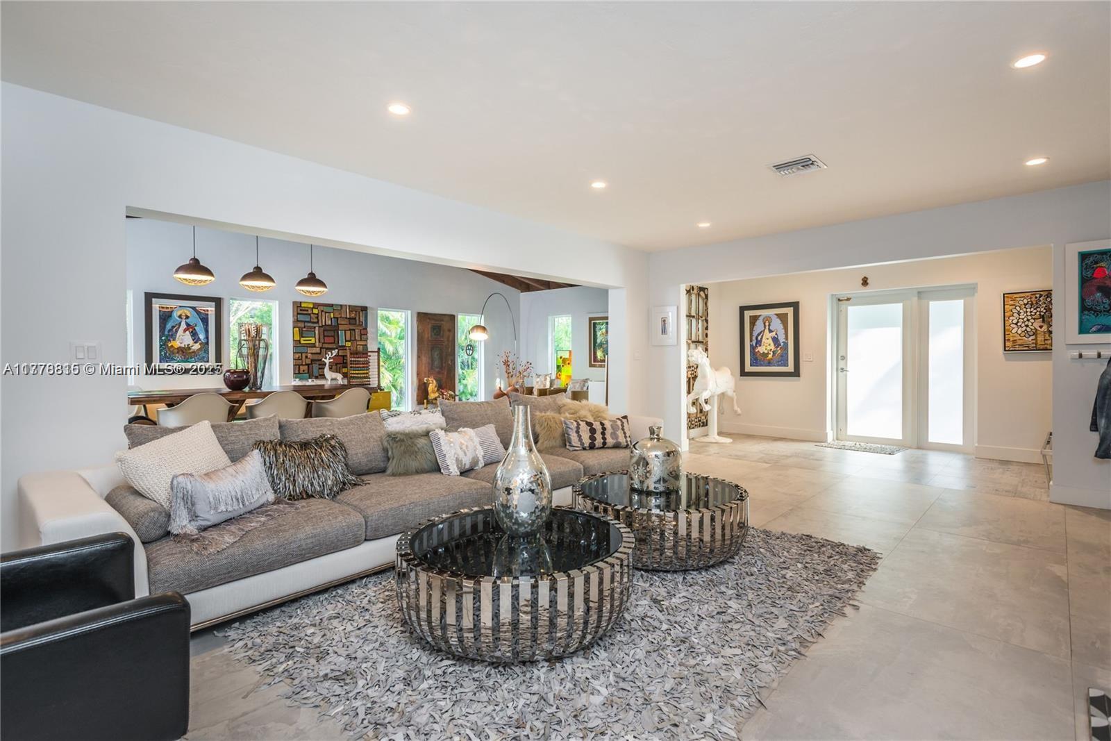 KENDALE SOUTH SEC 1 - Residential