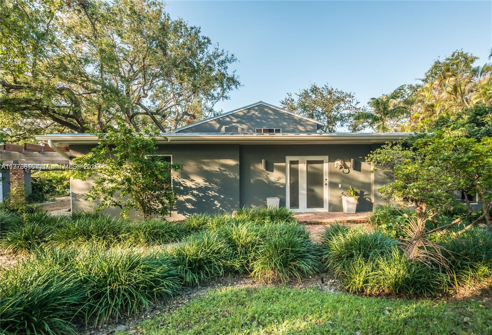 KENDALE SOUTH SEC 1 - Residential