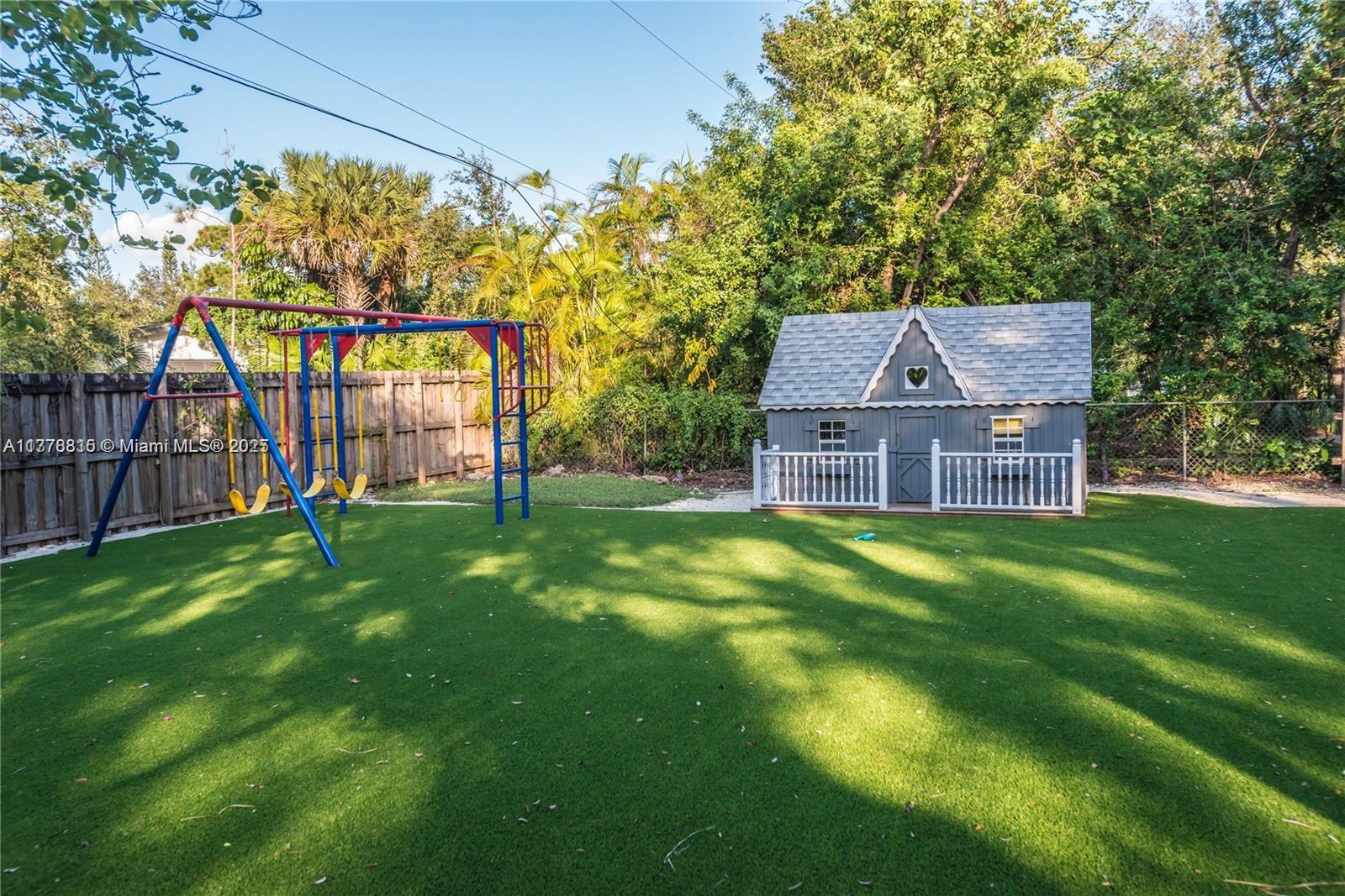 KENDALE SOUTH SEC 1 - Residential