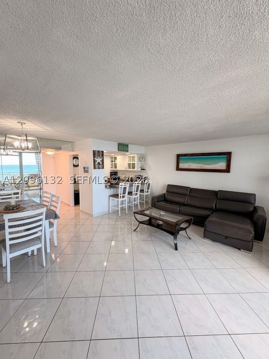 3180 S Ocean Dr 814