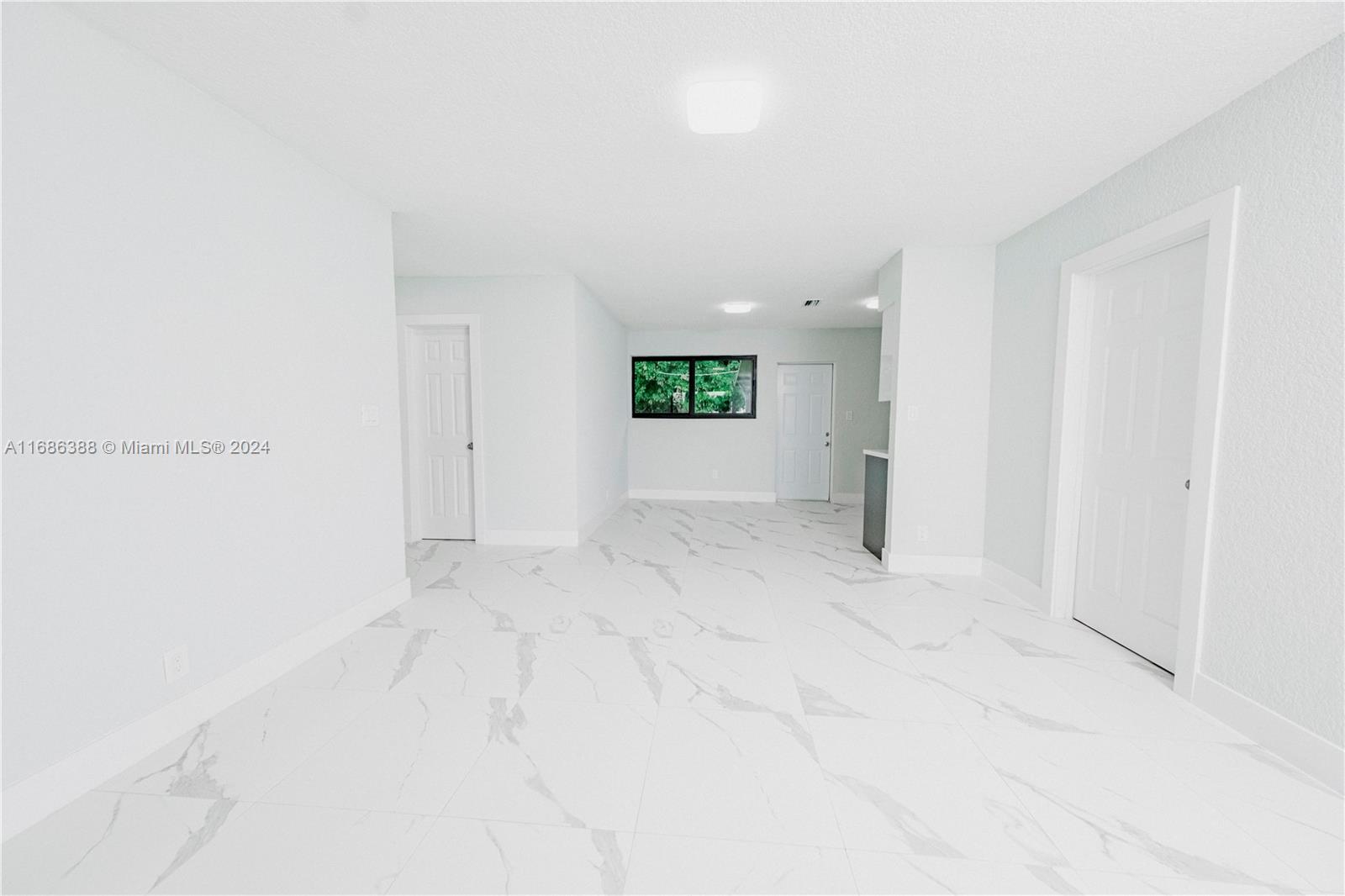 HOOSIER HEIGHTS - Residential