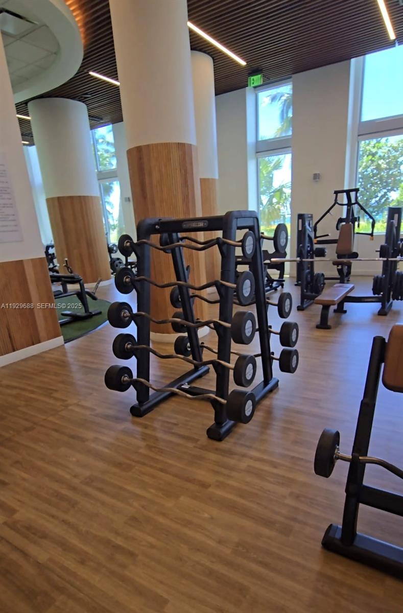 FLAMINGO SOUTH BEACH I CO - Residential Lease