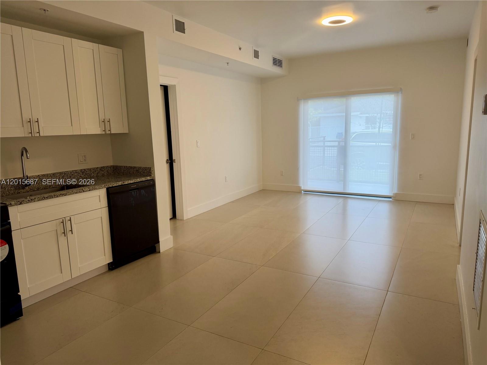 2641 NW 24th Ct 102
