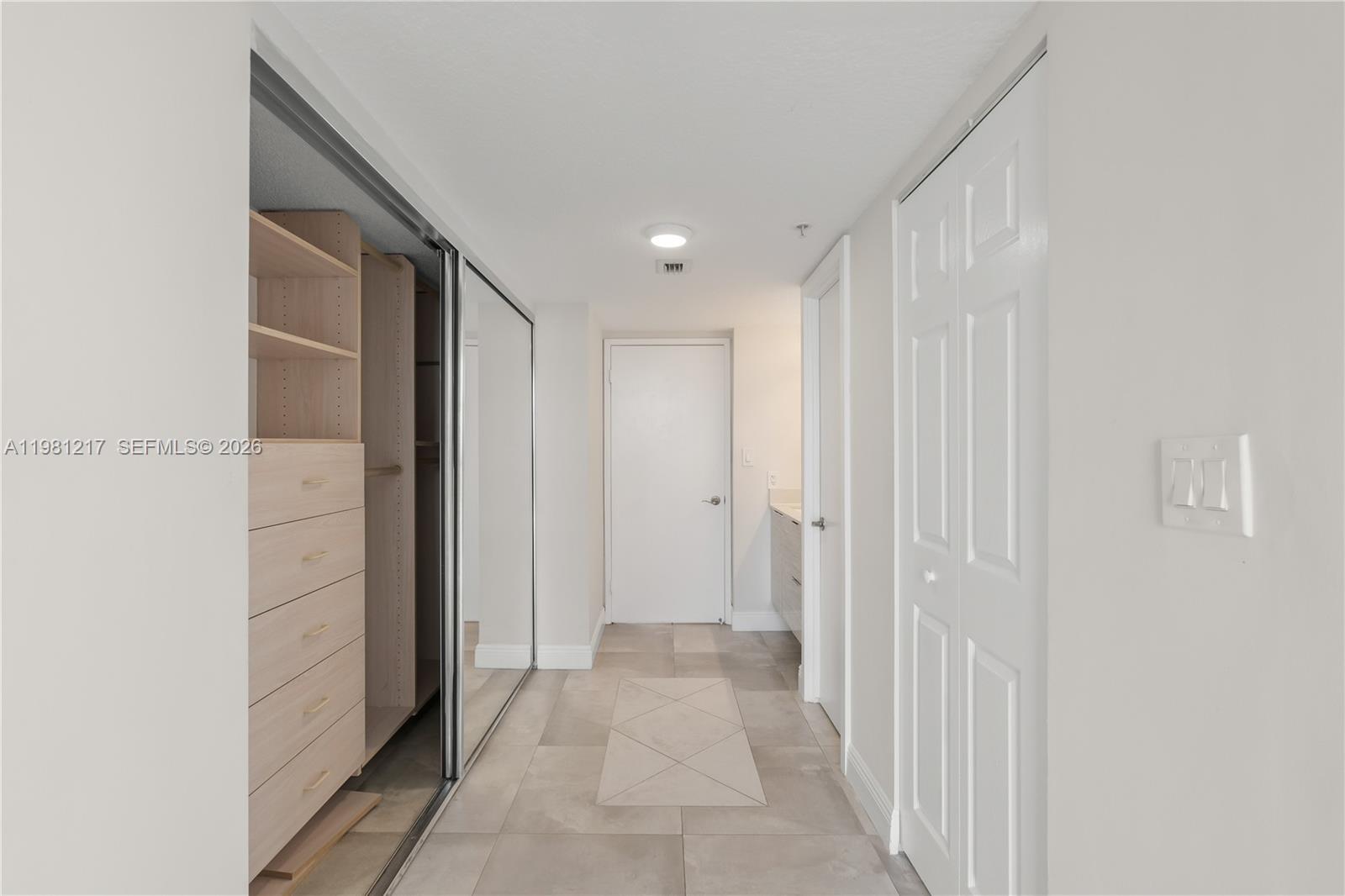 WATERVIEW CONDO - Residential Lease