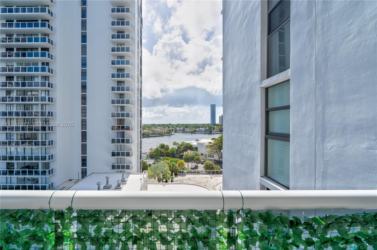 WATERVIEW CONDO - Residential Lease