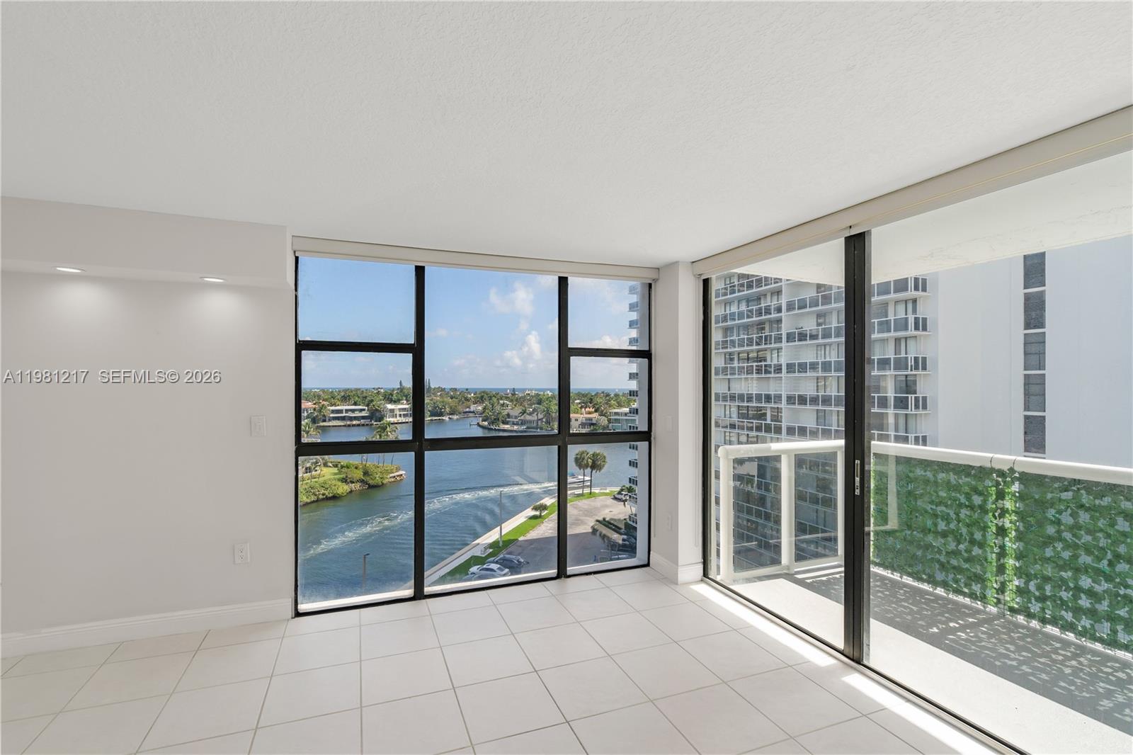 WATERVIEW CONDO - Residential Lease