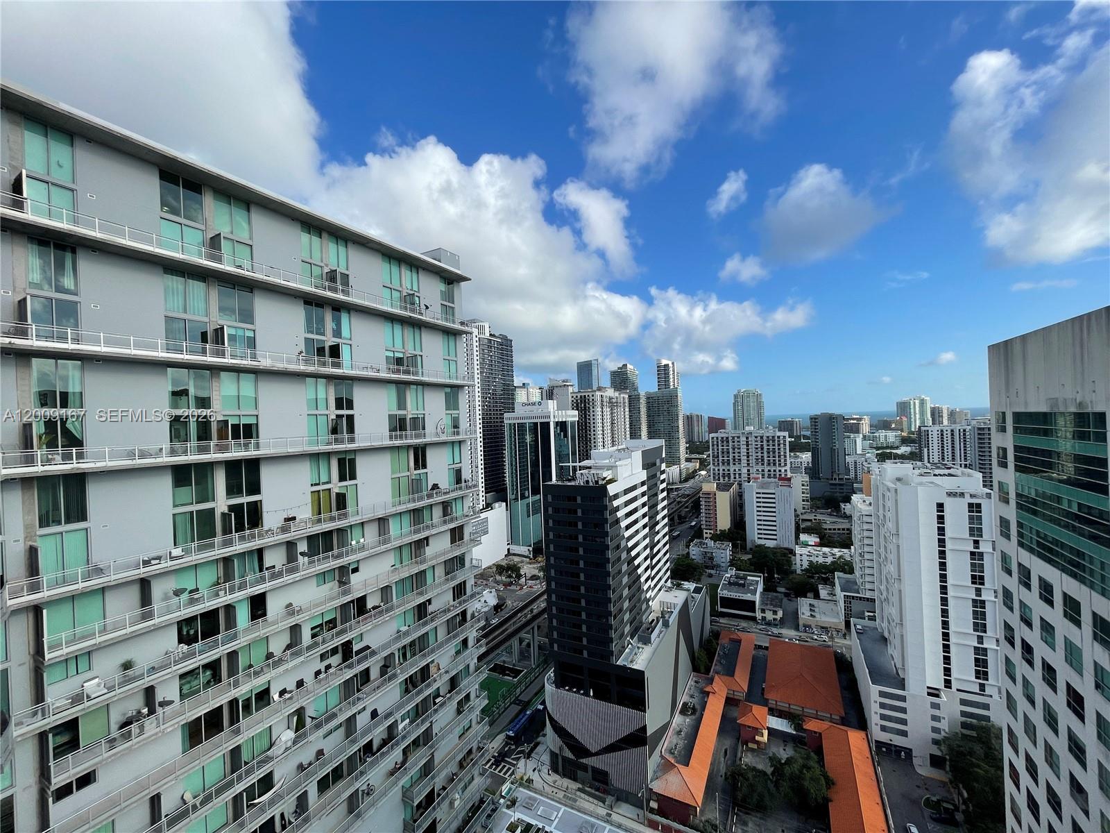 690 SW 1st Ct 3115