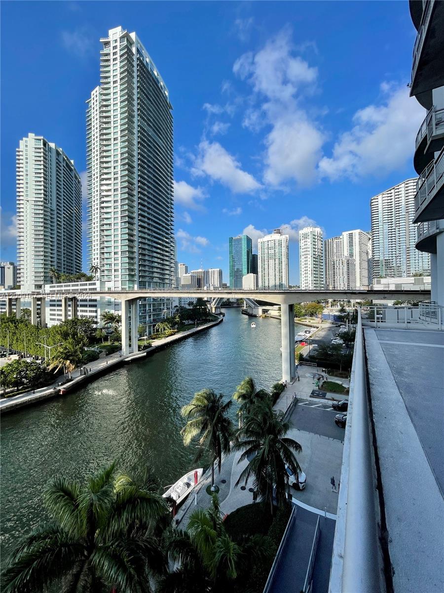 NEO VERTIKA CONDO - Residential