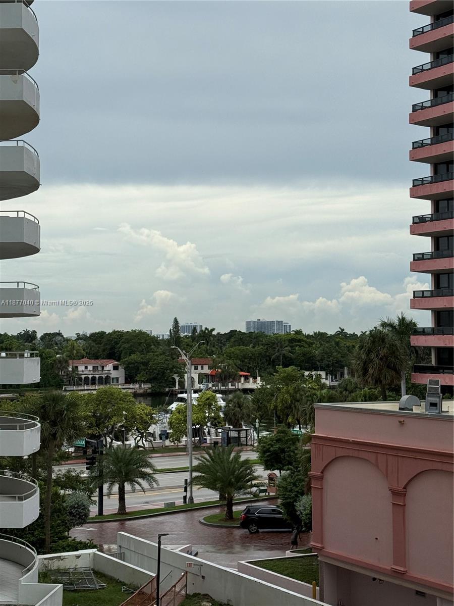 SEACOAST 5151 CONDO - Residential