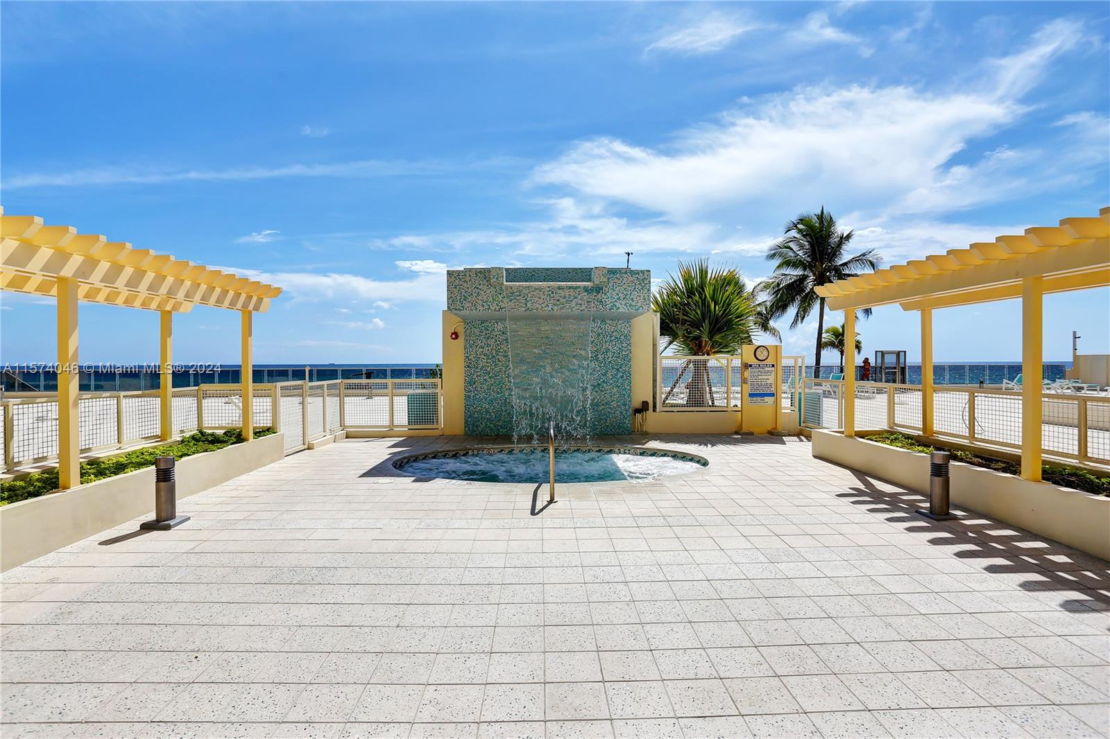 WAVE CONDO - Residential Lease