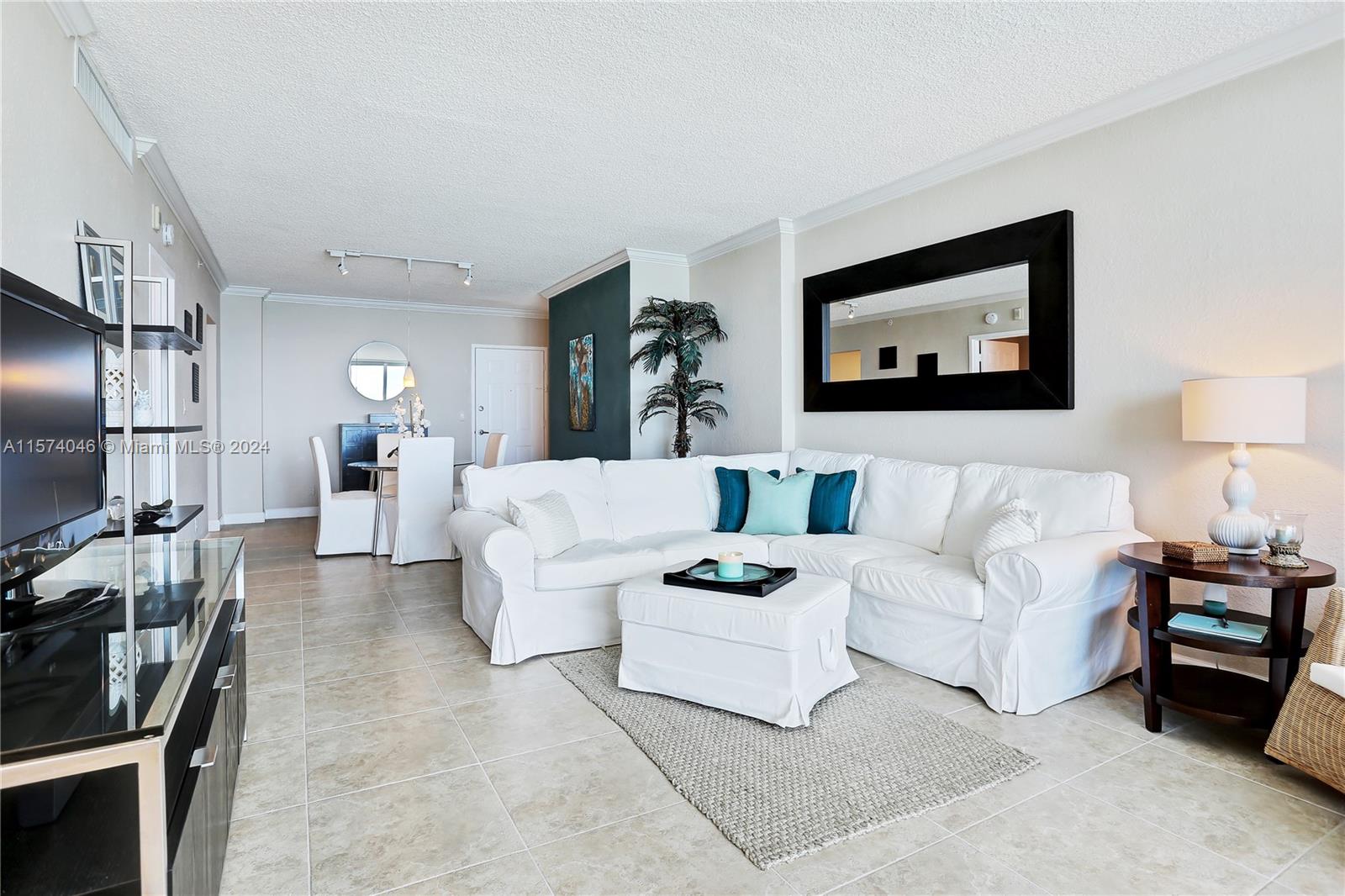 WAVE CONDO - Residential Lease