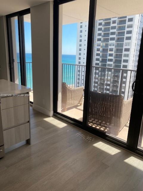 2201 S Ocean Dr 1507
