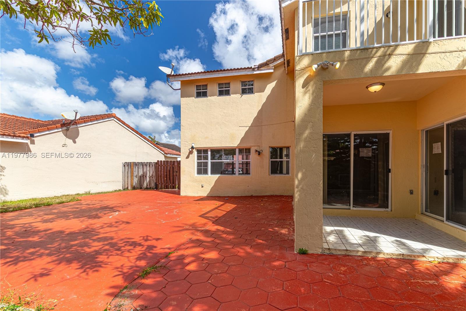 IMPERIAL GROUP - Residential