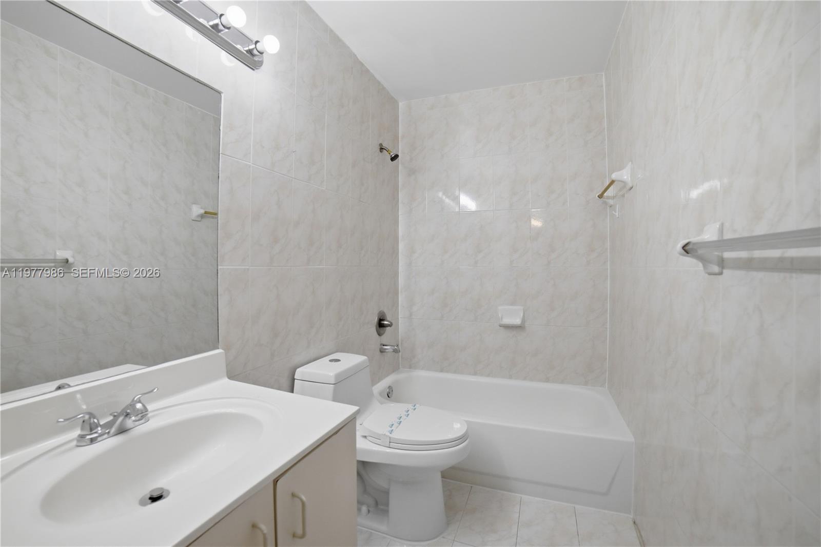 IMPERIAL GROUP - Residential