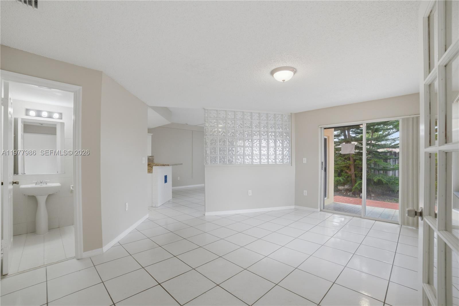 IMPERIAL GROUP - Residential