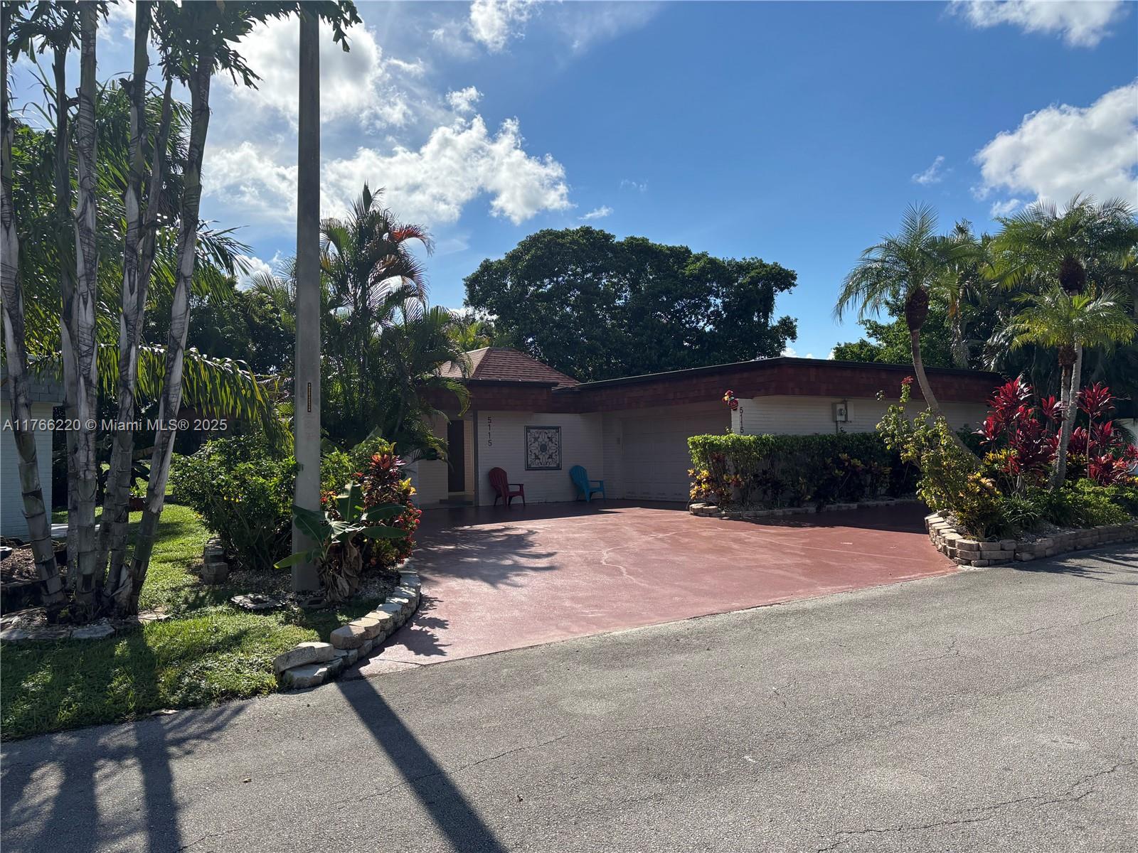 Rental Property at 5115 Yellow Pine Ln, Tamarac, Broward County, Florida - Bedrooms: 4 
Bathrooms: 3  - $4,250 MO.