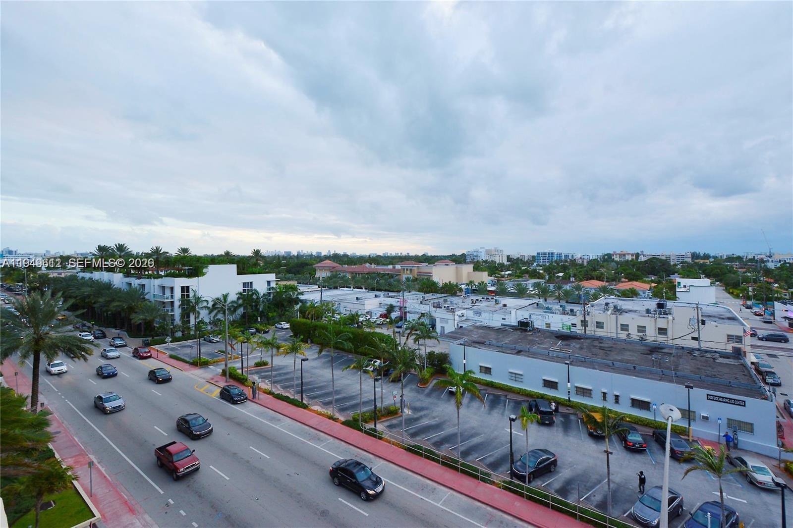 9499 Collins Ave 610