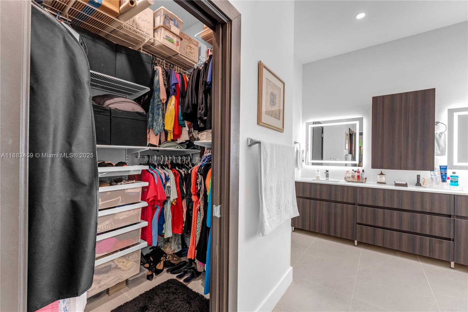 PARADISE REEF - Residential