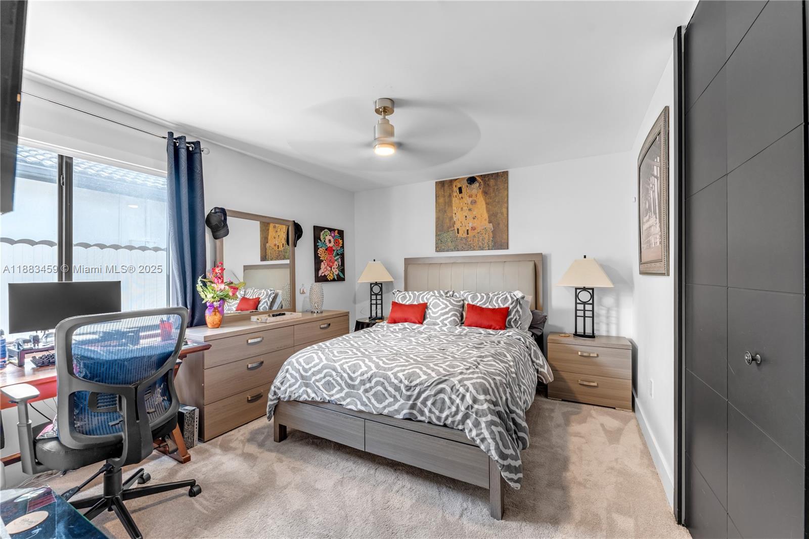 PARADISE REEF - Residential