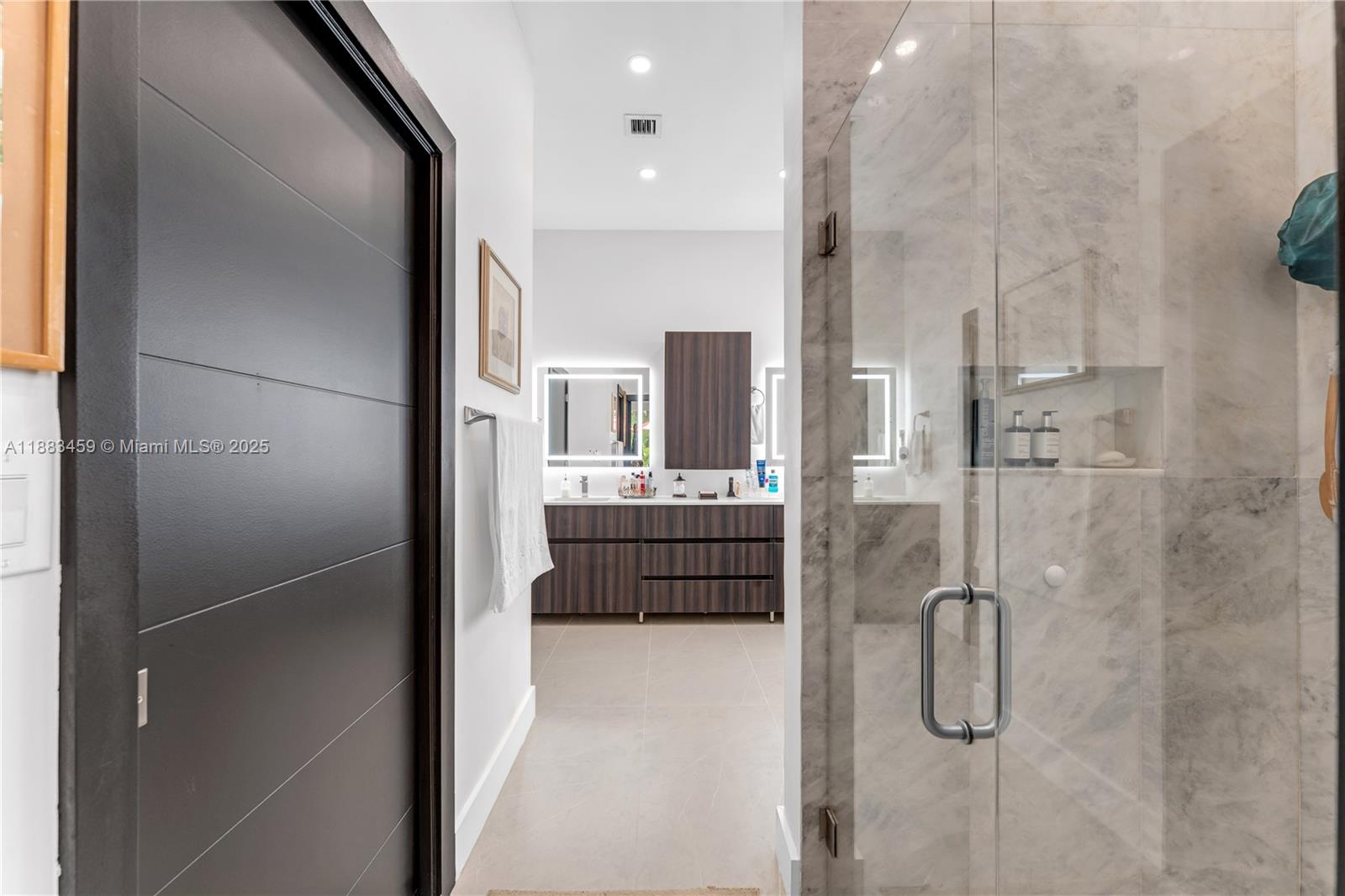 PARADISE REEF - Residential