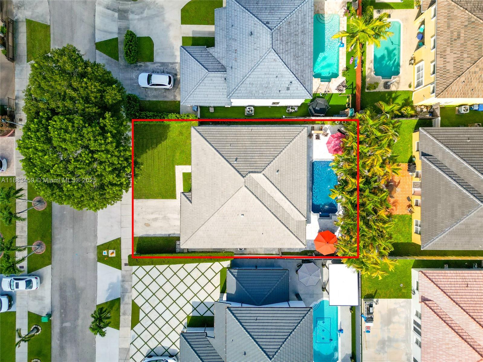 PARADISE REEF - Residential