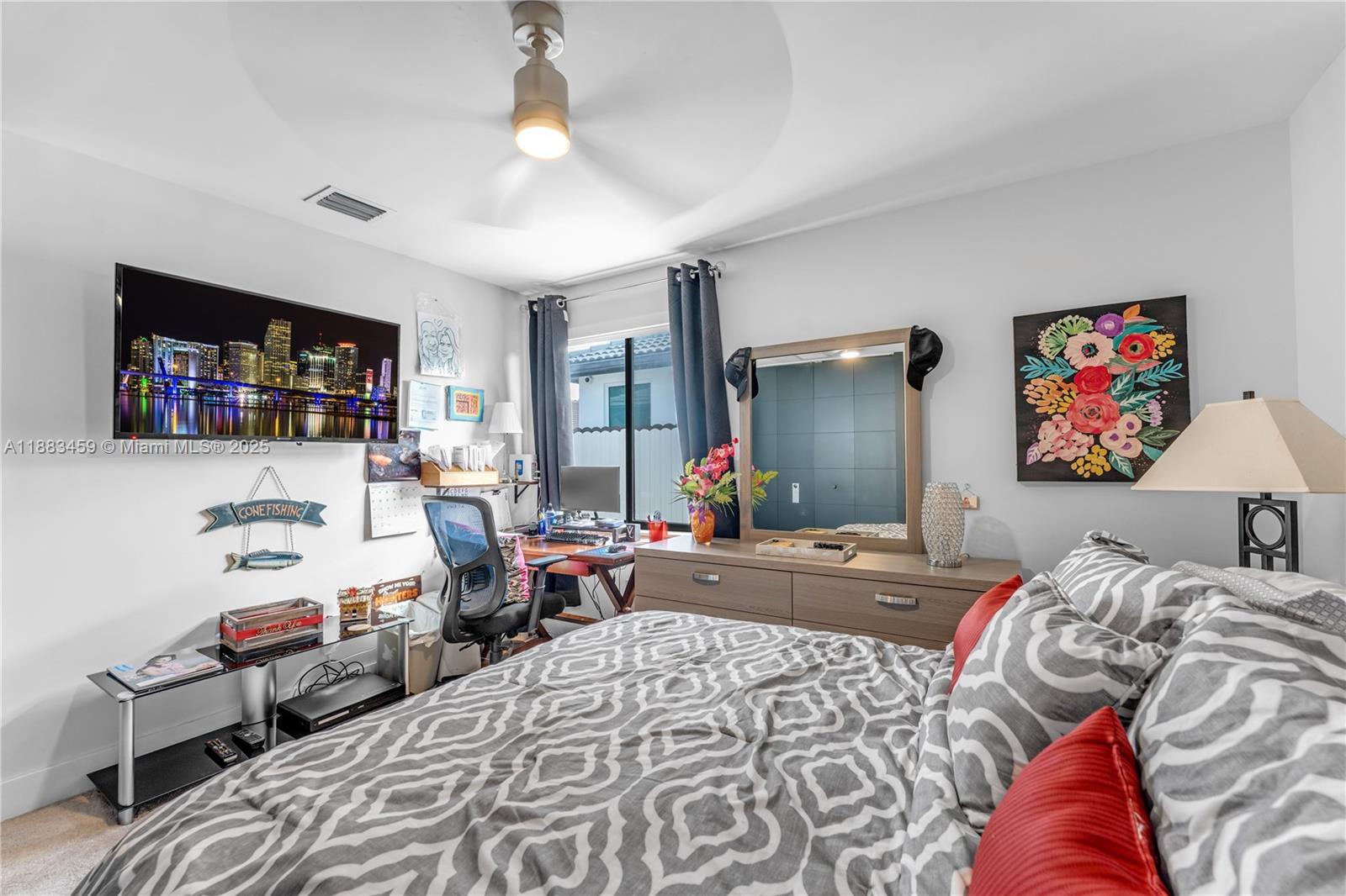 PARADISE REEF - Residential