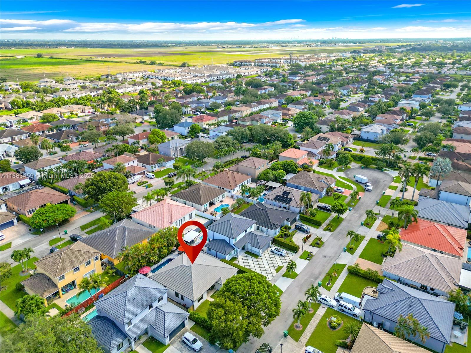 PARADISE REEF - Residential