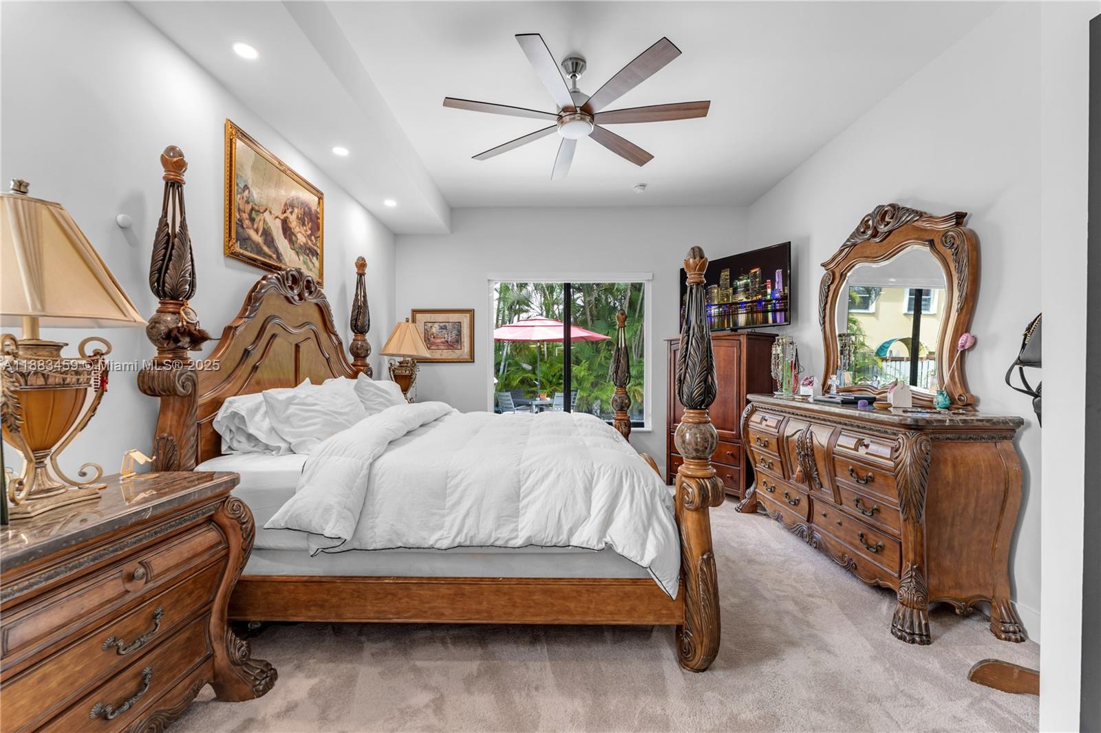 PARADISE REEF - Residential