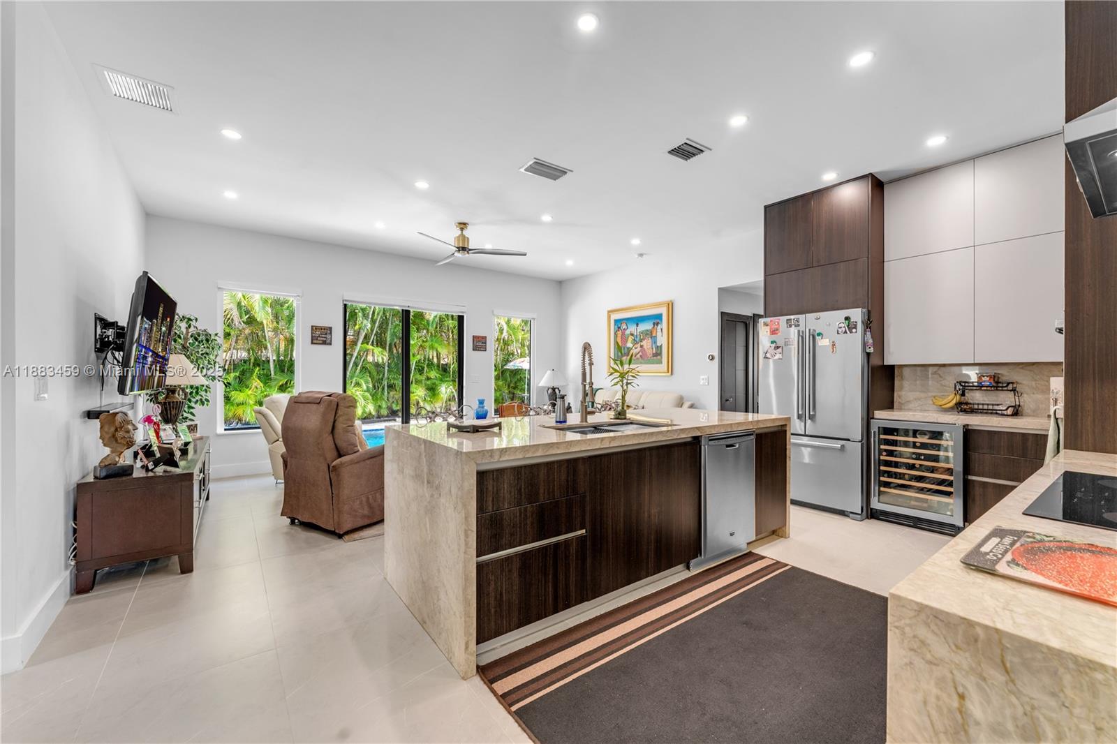 PARADISE REEF - Residential