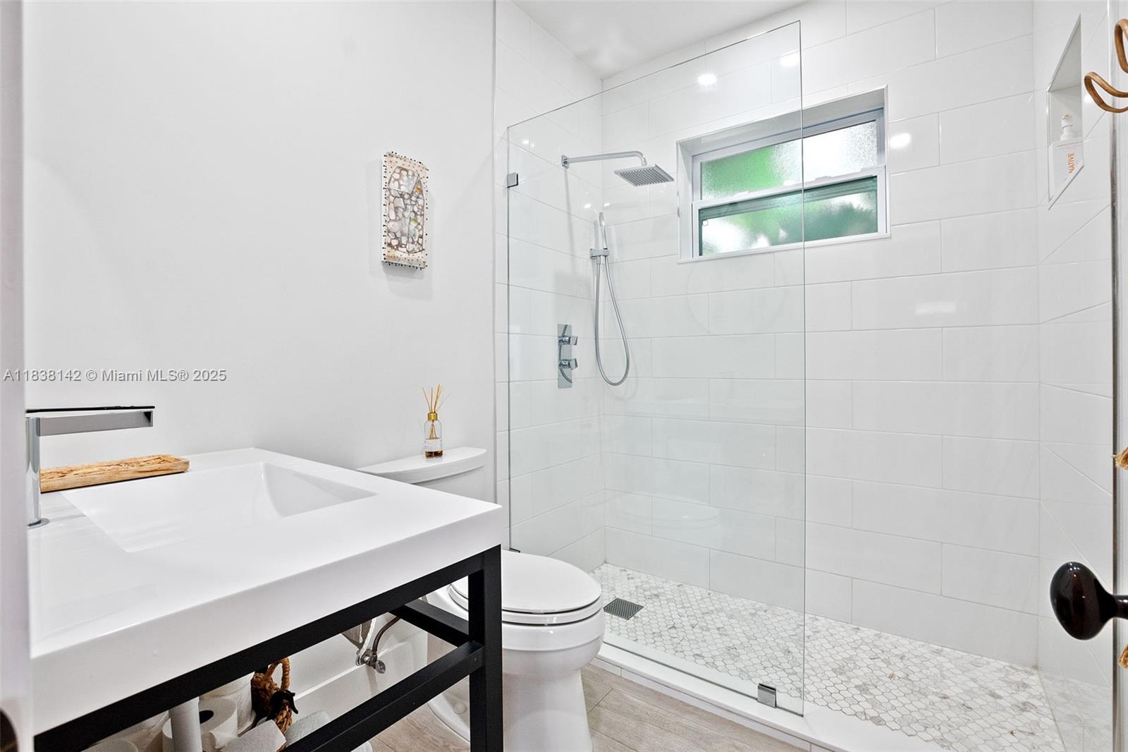 KINGSLEYS SUB - Residential