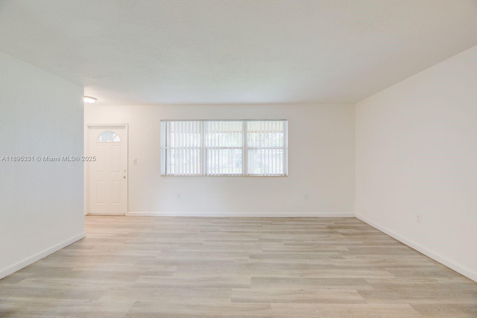 BOULEVARD HEIGHTS SEC 8 - Residential Lease