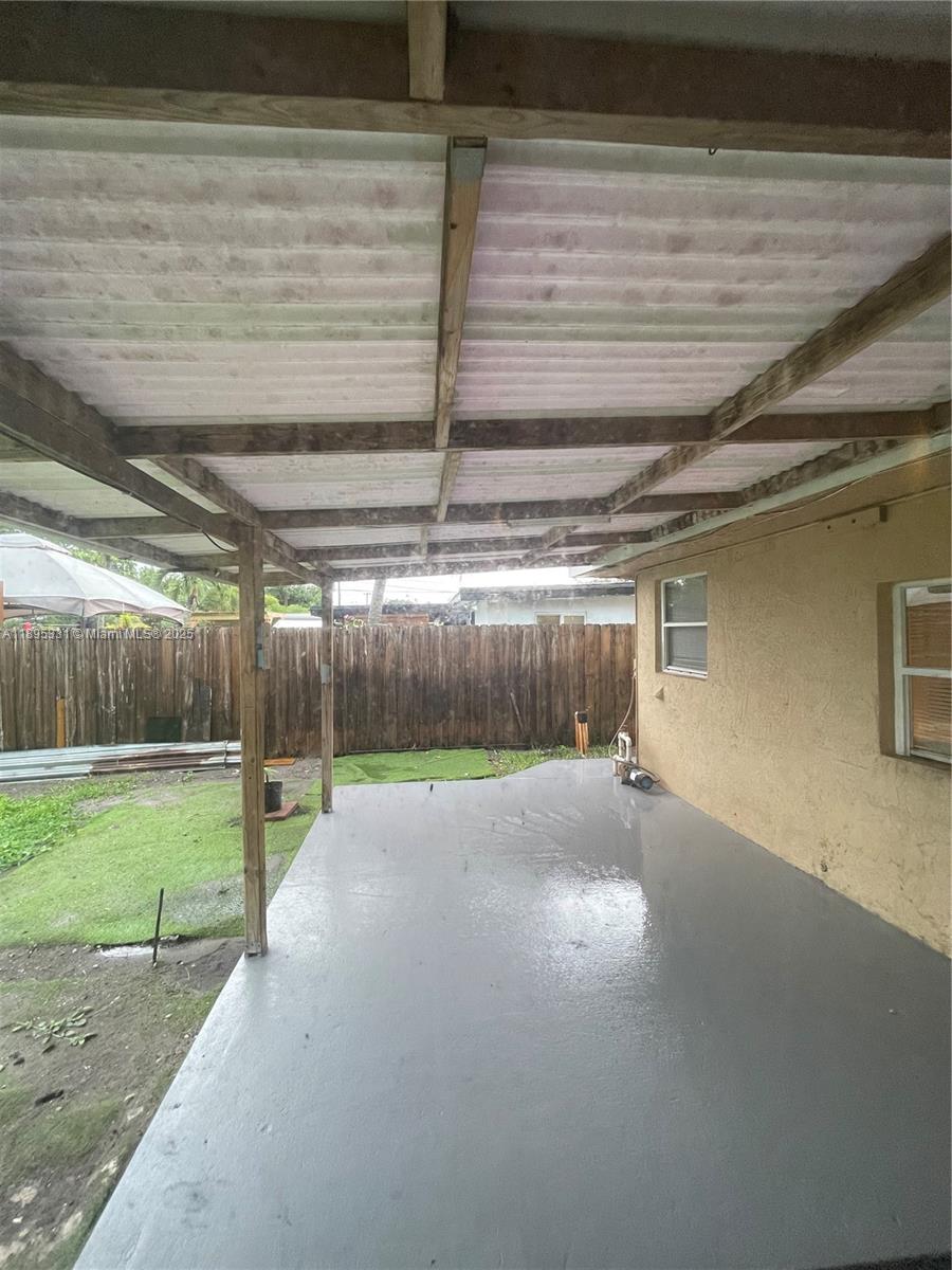 BOULEVARD HEIGHTS SEC 8 - Residential Lease