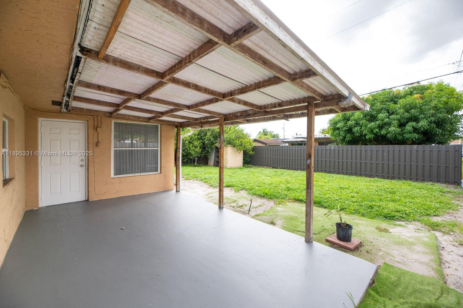 BOULEVARD HEIGHTS SEC 8 - Residential Lease