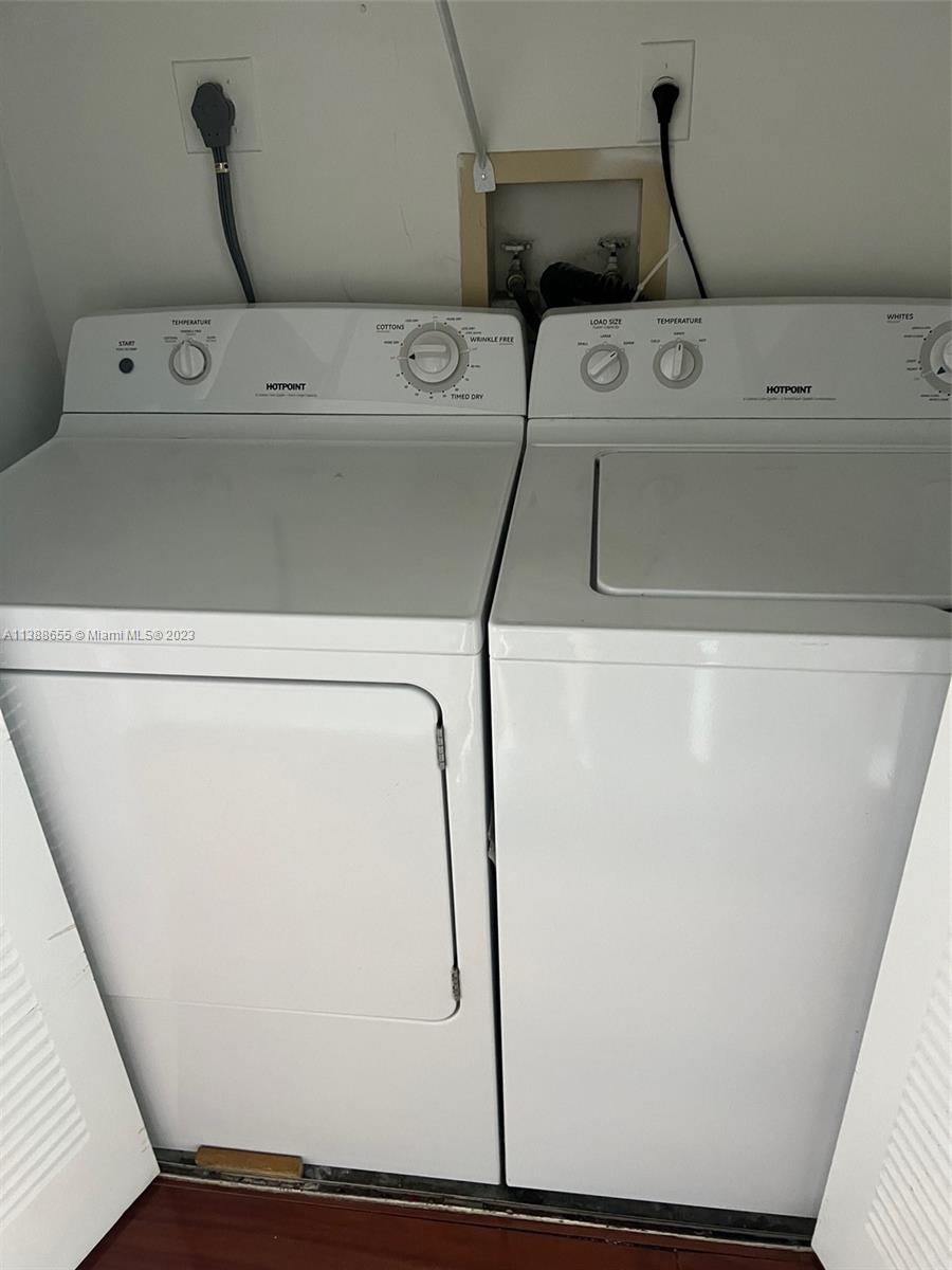 THE YACHT CLUB AT AVENTUR - Residential Lease