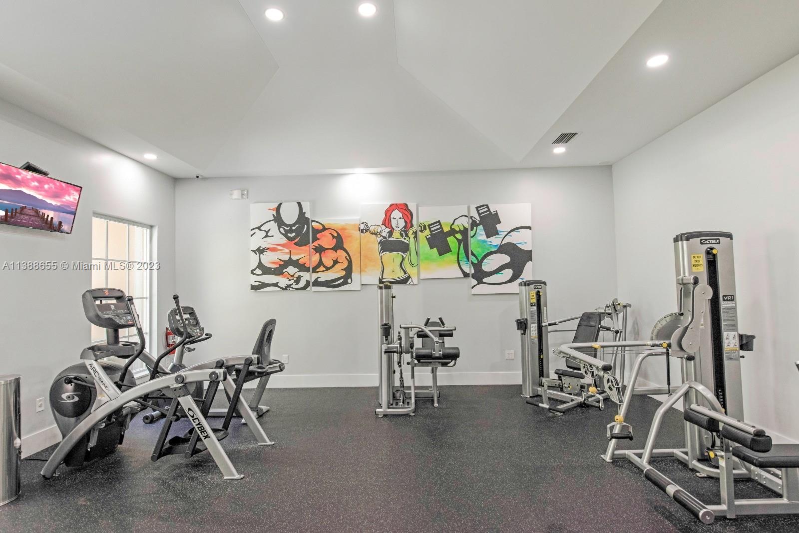 THE YACHT CLUB AT AVENTUR - Residential Lease