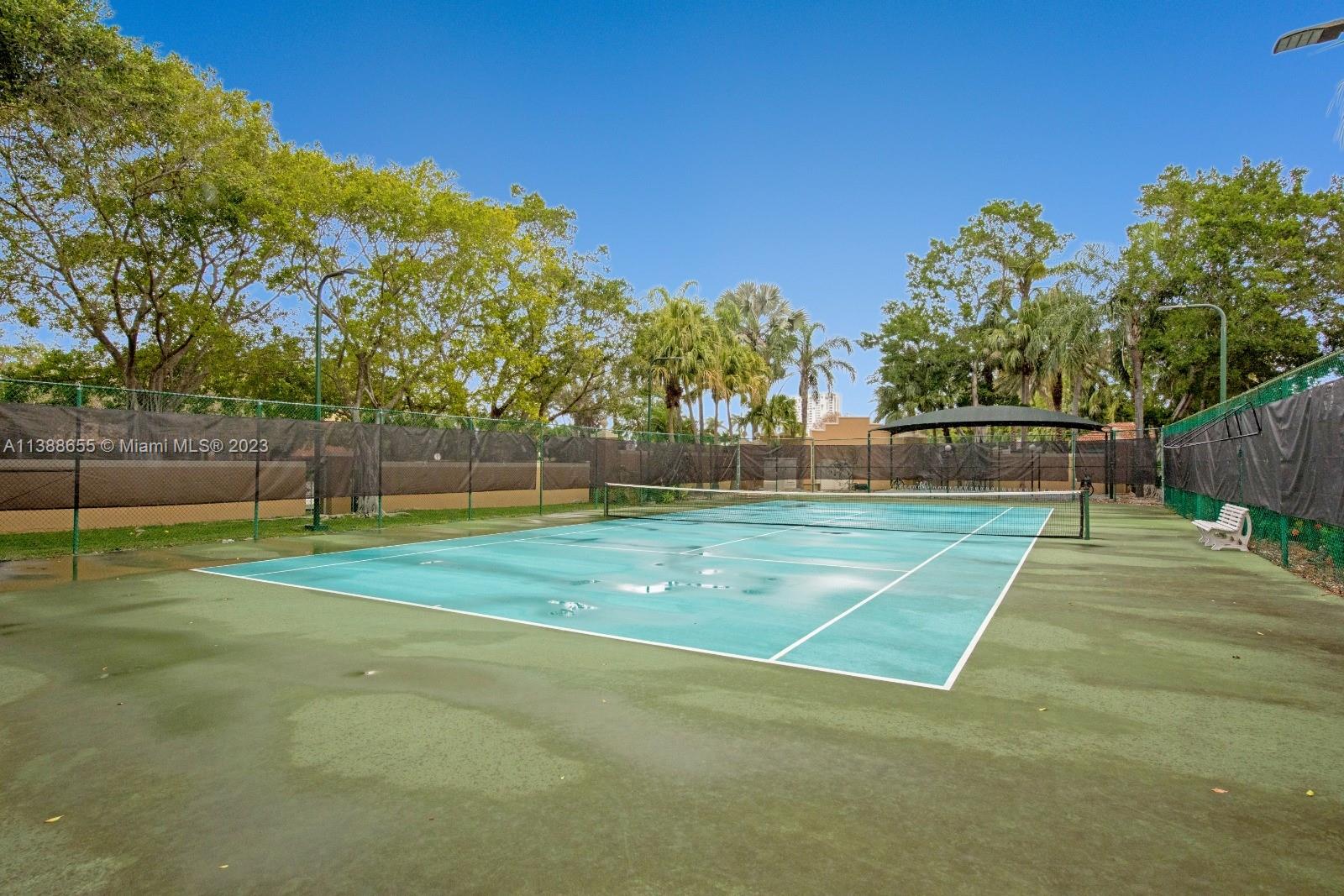 THE YACHT CLUB AT AVENTUR - Residential Lease