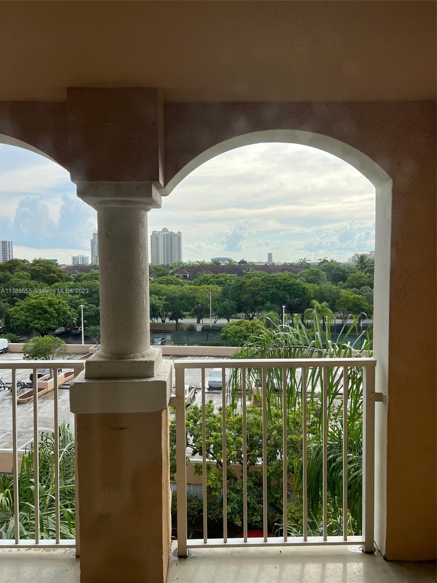 THE YACHT CLUB AT AVENTUR - Residential Lease