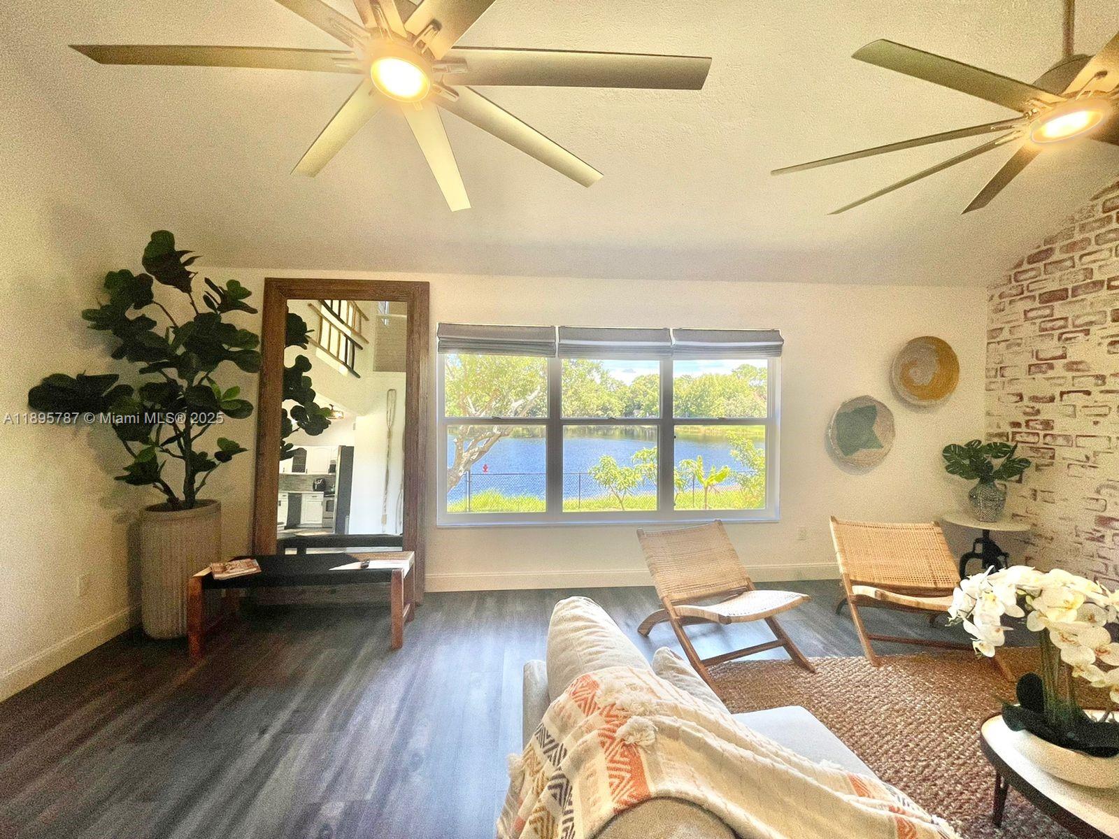 REGINA PALMS - Residential Lease