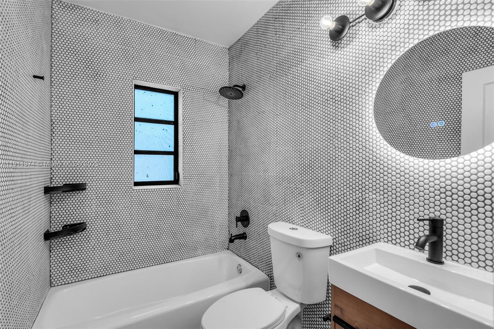 BELLE ISLE VILLAS - Residential