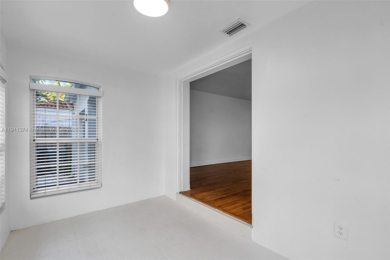 BELLE ISLE VILLAS - Residential