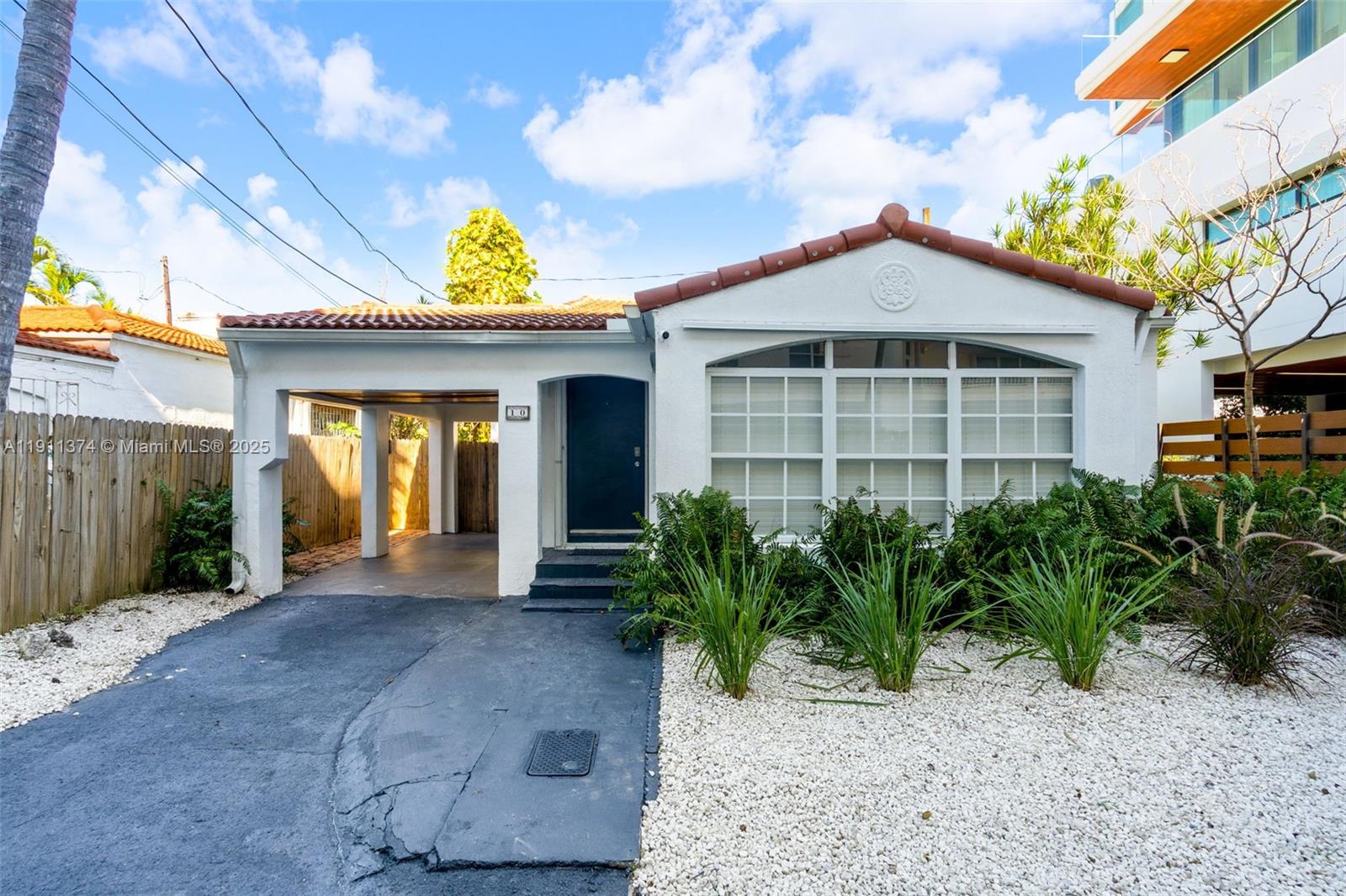 BELLE ISLE VILLAS - Residential