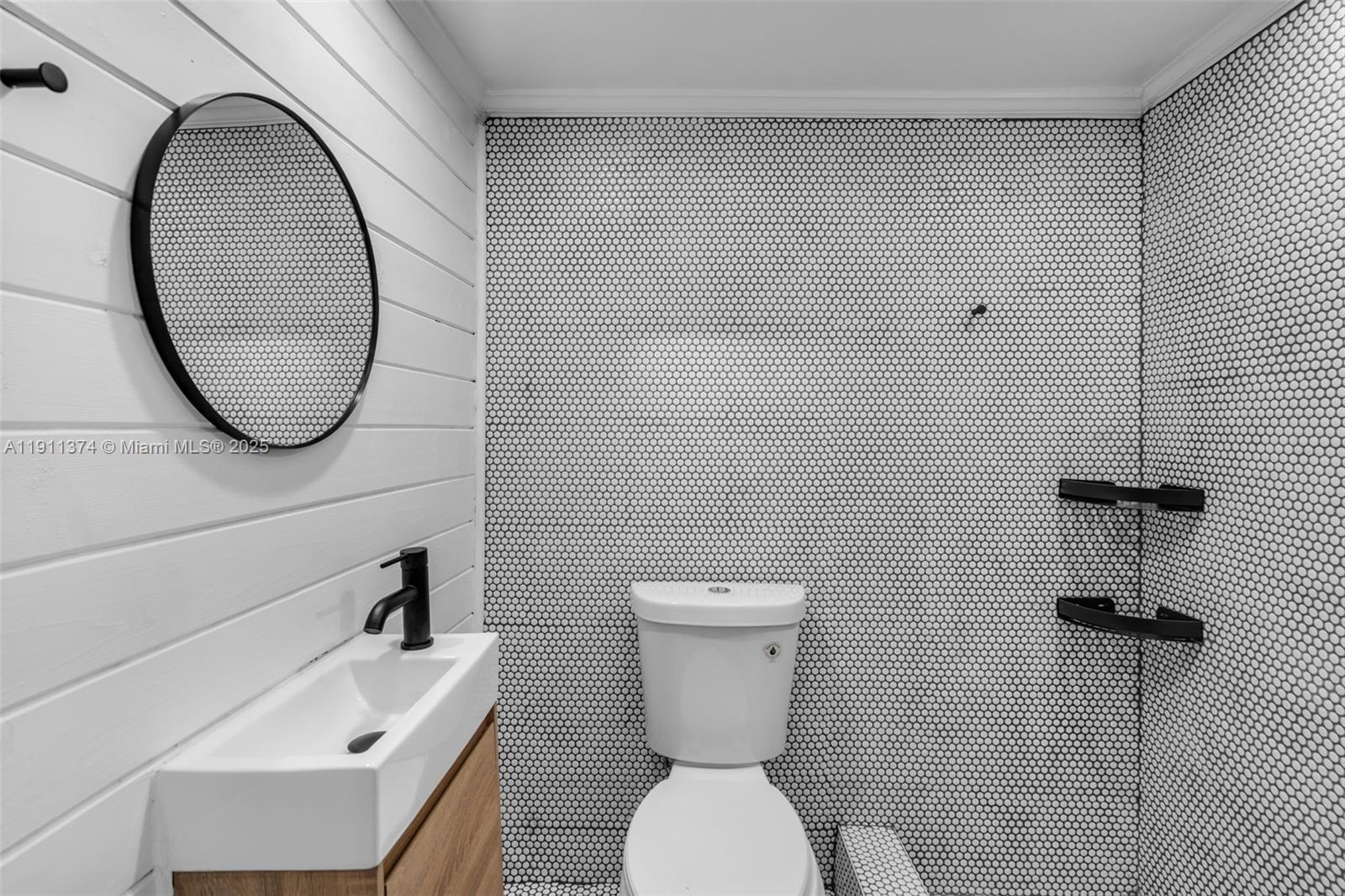 BELLE ISLE VILLAS - Residential