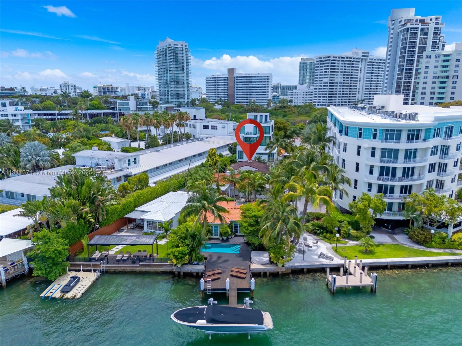 BELLE ISLE VILLAS - Residential