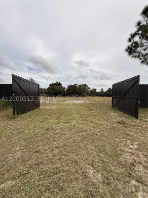 385 S KENNEL ST, CLEWISTON, FL 33440 - Image ff4054e52056aeec787d3dd8e995277f/2183146018