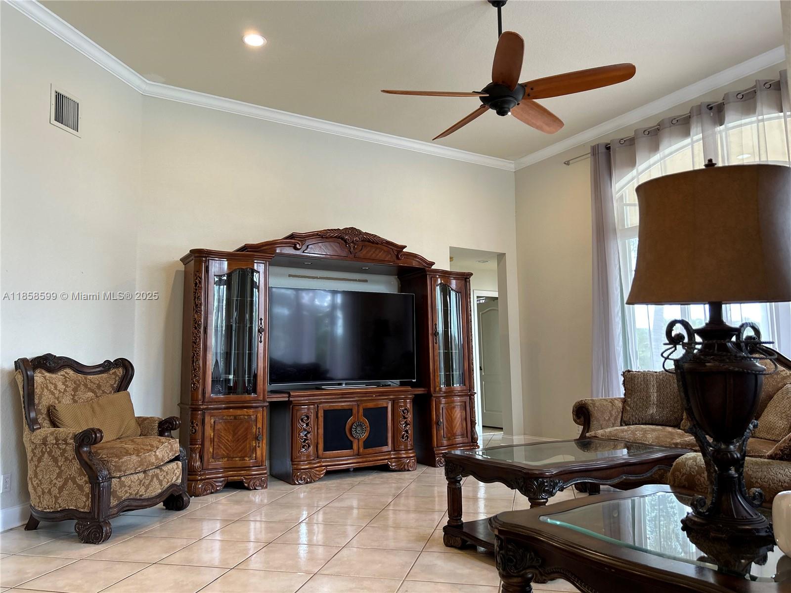 SECTOR 7 SOUTH - Residential Lease