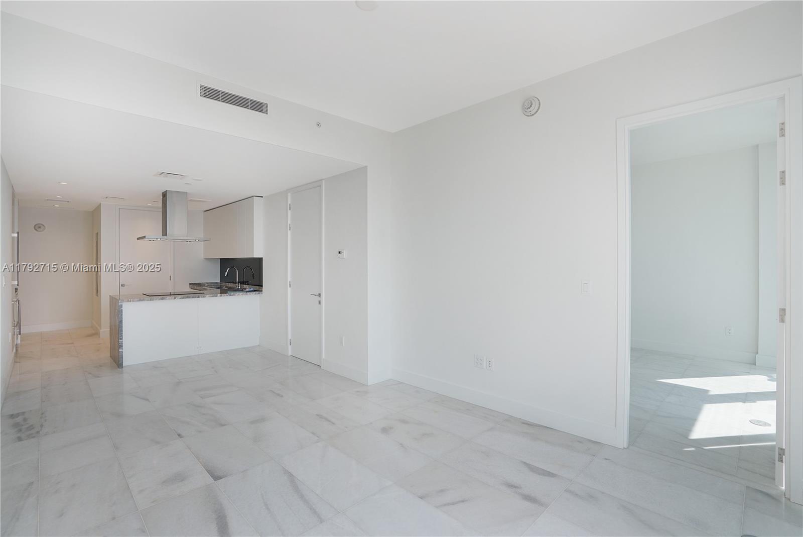 ESCOTTONIA PARK - Residential