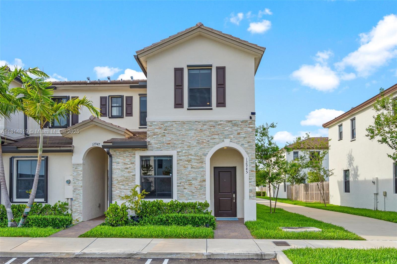 12945 Sw 234th St, Homestead, Miami-Dade County, Florida - 3 Bedrooms  
3 Bathrooms - 
