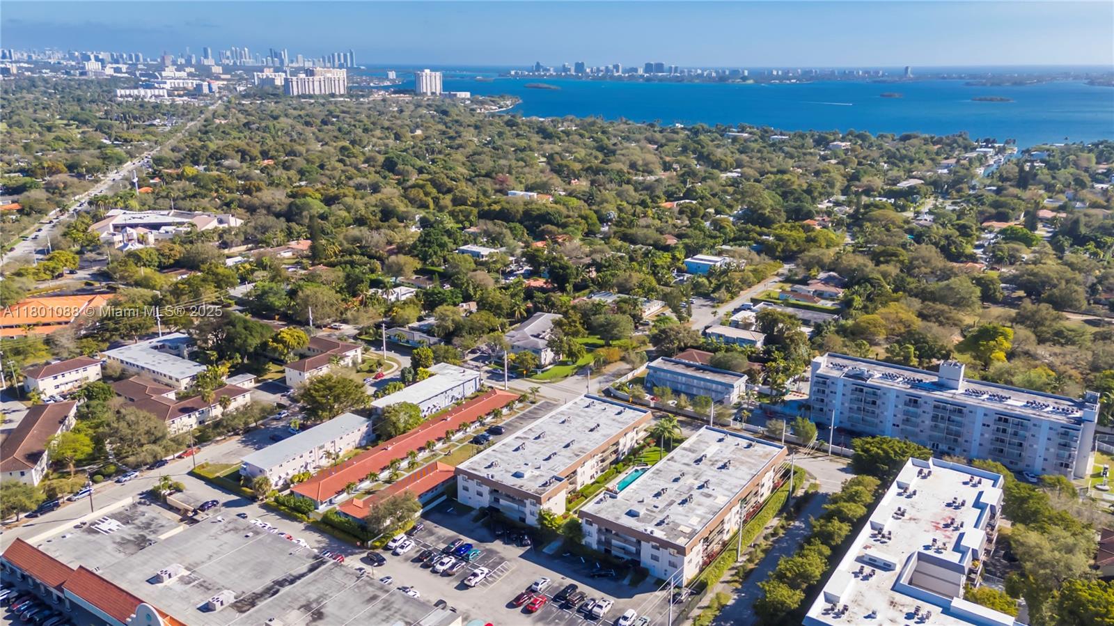 9020 Ne 8th Ave 2A, Miami Shores, Miami-Dade County, Florida - 2 Bedrooms  
1 Bathrooms - 