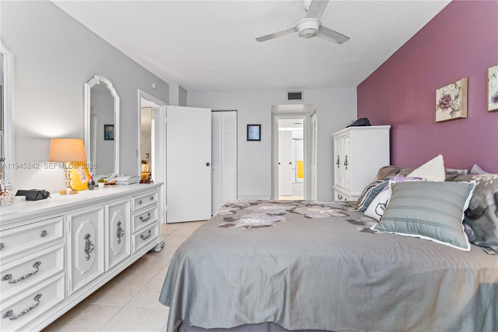 CYPRESS CHASE CONDO NO 1 - Residential